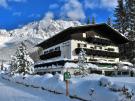 Alpengasthof im Winter